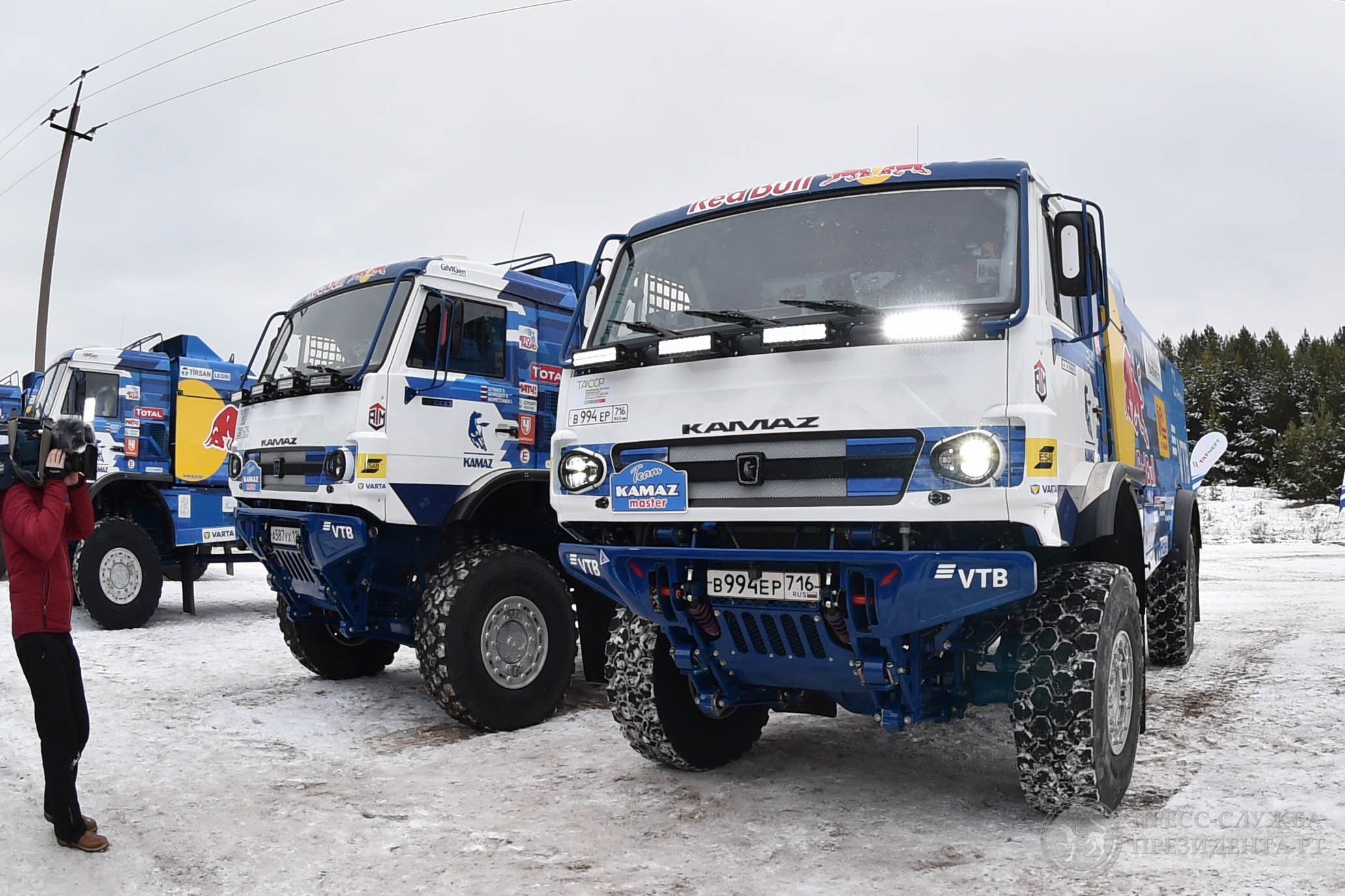 Минниханов протестировал грузовик «КАМАЗ-мастер» перед «Дакаром-2020»