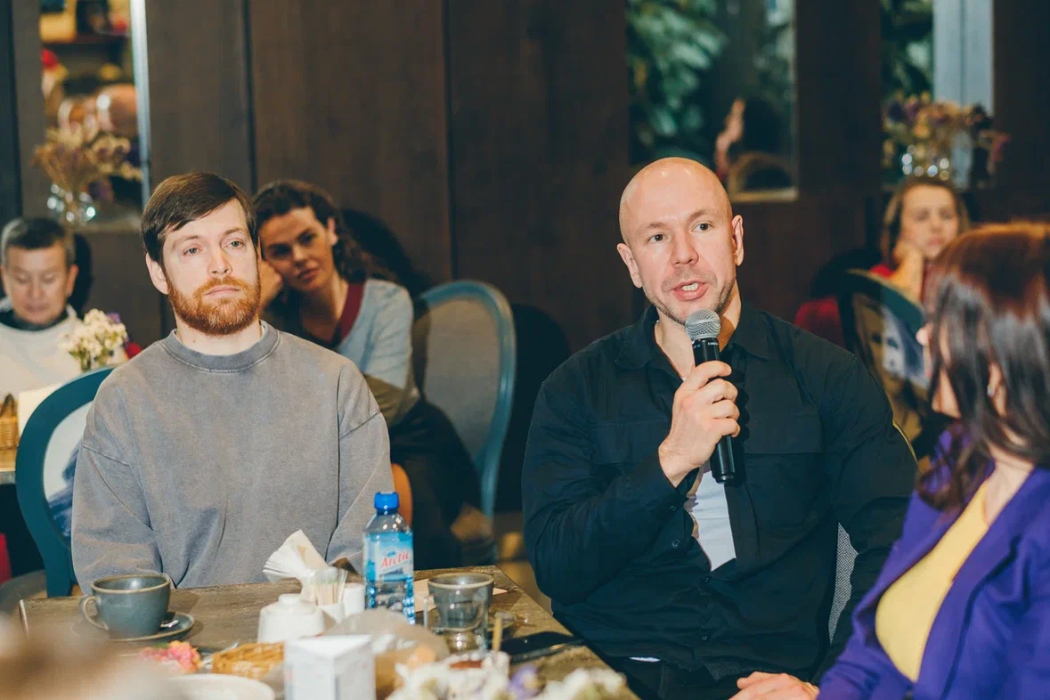 Макаренко и проблемы педагогики на культурном обеде Дариной: «Я не знаю, кто будет работать!» Макаренко и проблемы педагогики на культурном обеде Дариной: «Я не знаю, кто будет работать!»