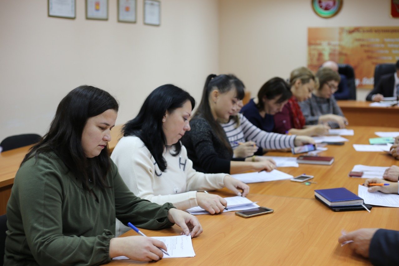 Чиновники Тукаевской администрации прошли аттестацию