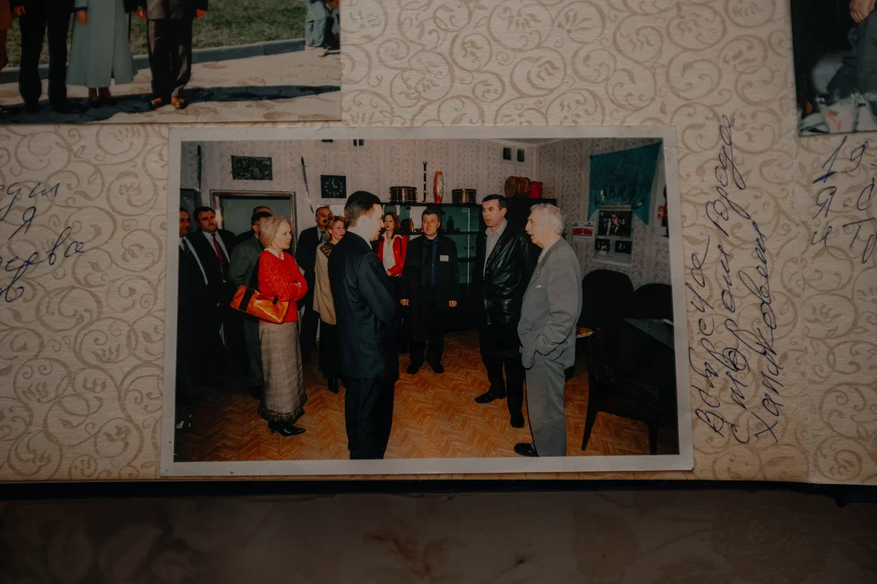 «Транспорт практически прекратил движение - не было топлива. Милиция, скорая не могли выезжать на вызовы» «Транспорт практически прекратил движение - не было топлива. Милиция, скорая не могли выезжать на вызовы»