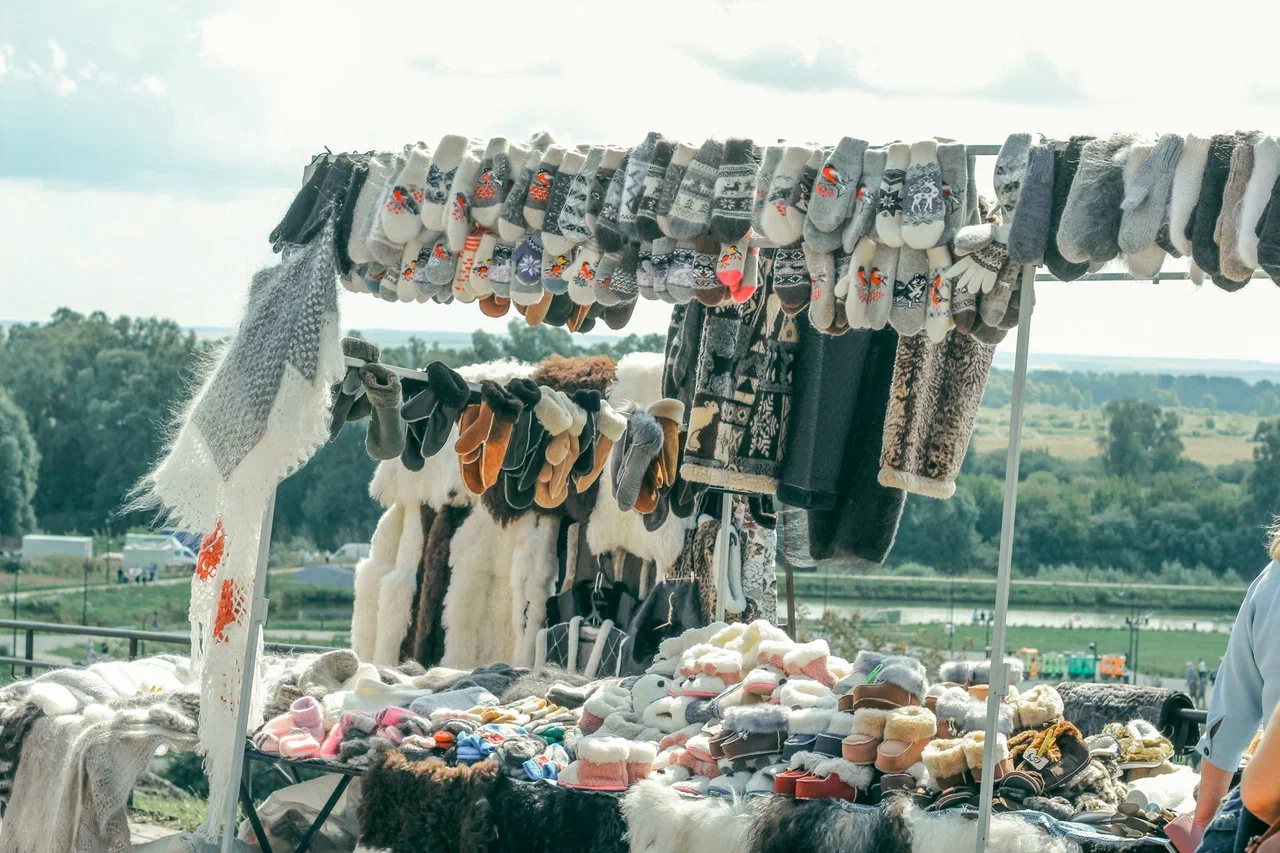 Фото: как и чем торговали на Спасской ярмарке в Елабуге Фото: как и чем торговали на Спасской ярмарке в Елабуге