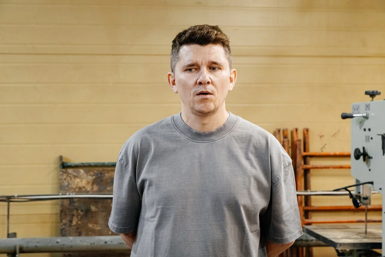 «Нас не привлекает мебель, которая в 90% присутствует на рынке. В ней нет ни жизни, ни души» «Нас не привлекает мебель, которая в 90% присутствует на рынке. В ней нет ни жизни, ни души»