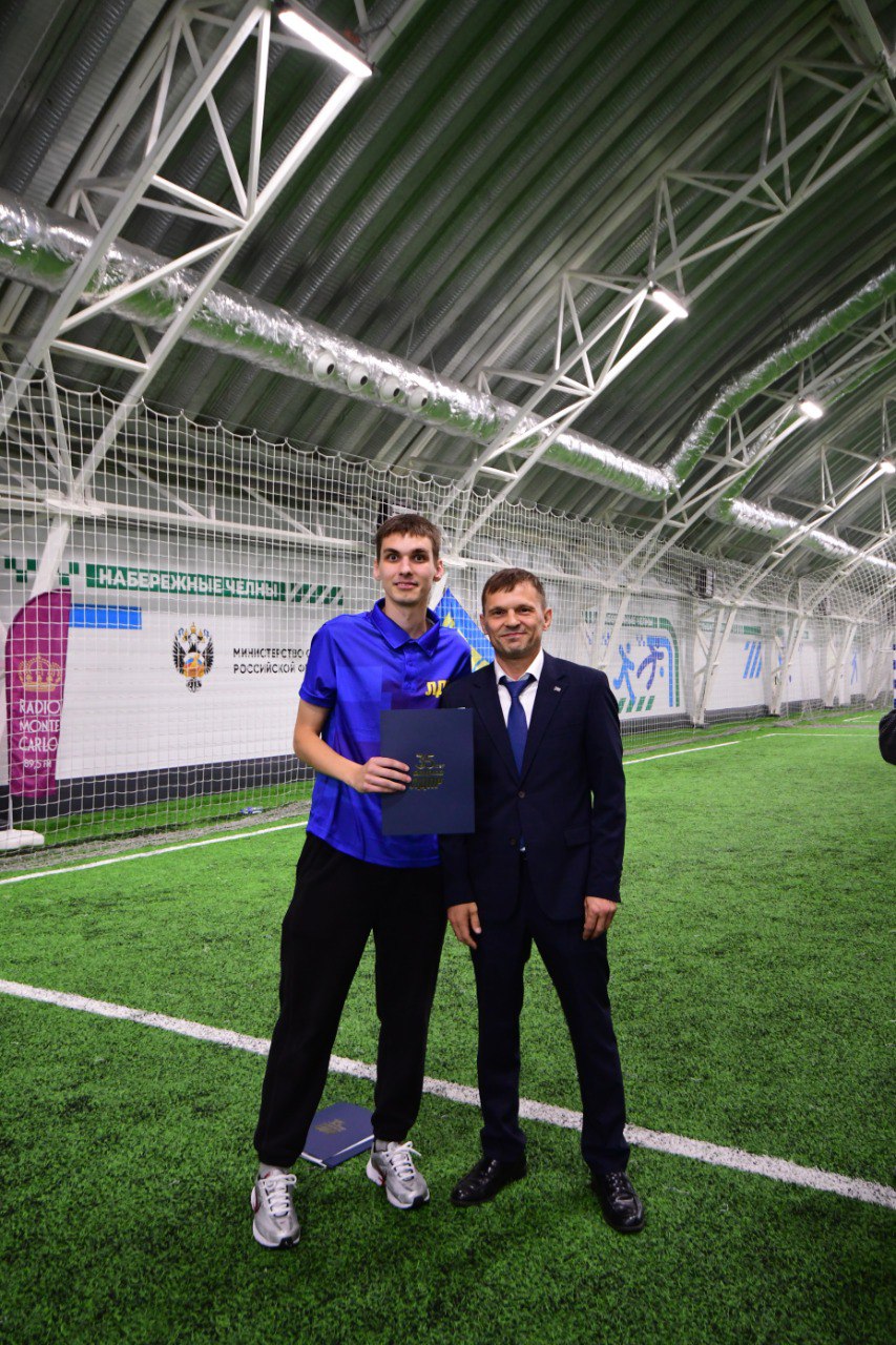 Команда из Челнов завоевала бронзу Чемпионата России по фиджитал-футболу Команда из Челнов завоевала бронзу Чемпионата России по фиджитал-футболу