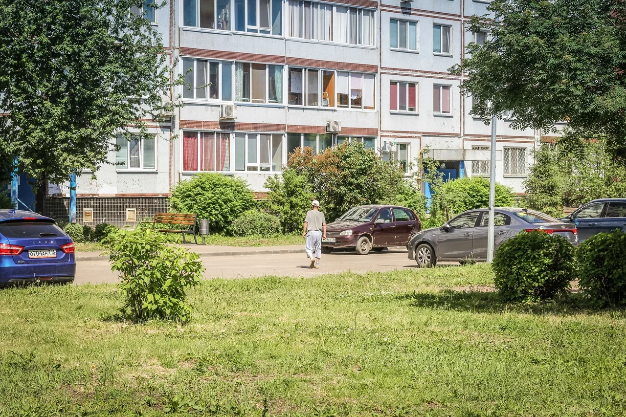 Фото: глава Центрального района устроил облаву торговцам «фанфуриками» 