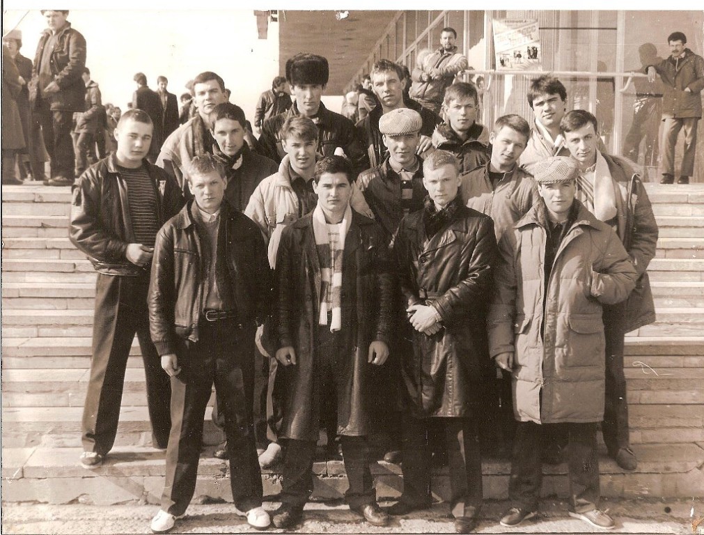 «Пацанские» Челны: фотоподборка 80-х и 90-х годов 
