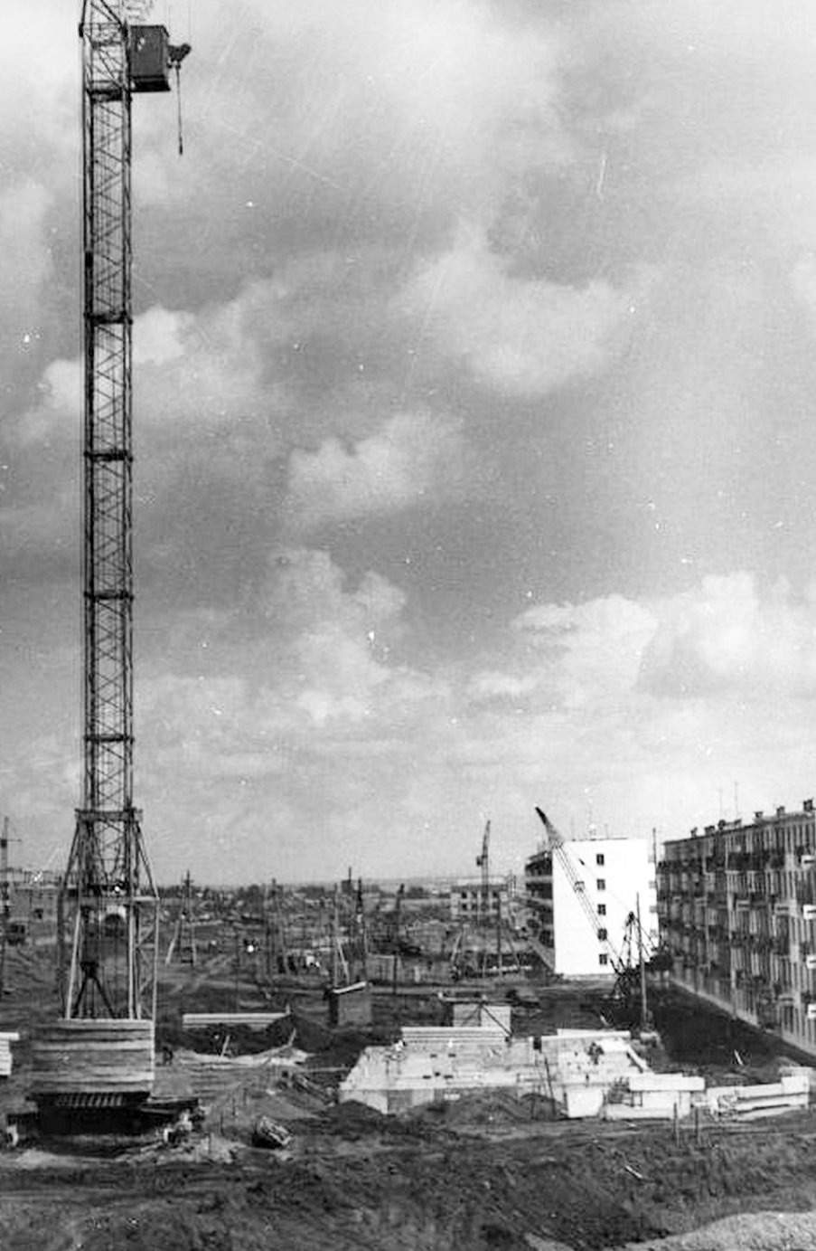 Какими были первые высотные дома в Челнах (фото)