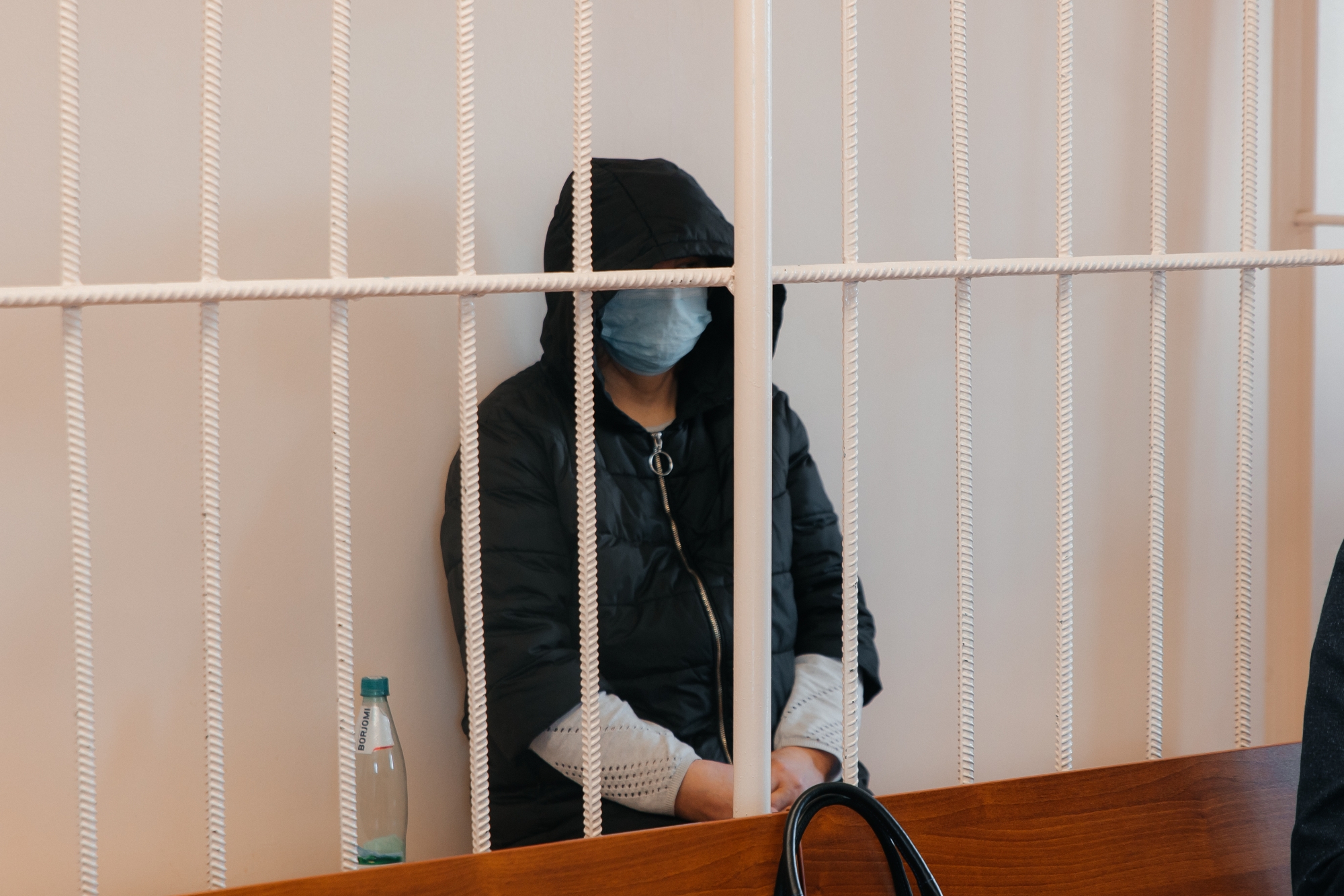 «Она направилась в кабинет Шарафутдиновой, где передала около 2,4 миллионов рублей…»