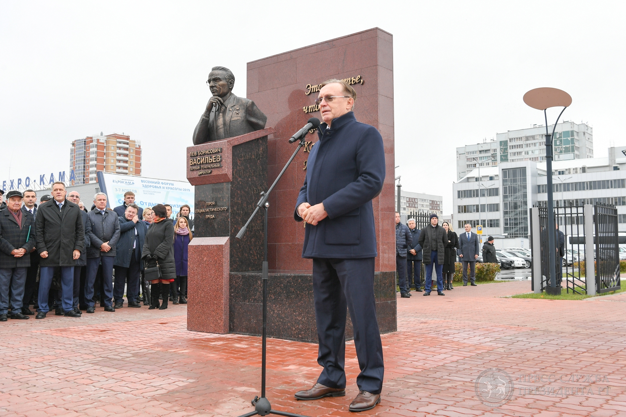 «Он был суров, но справедлив. Потому что в те времена нельзя было быть мягким, нужно было быть жестким»