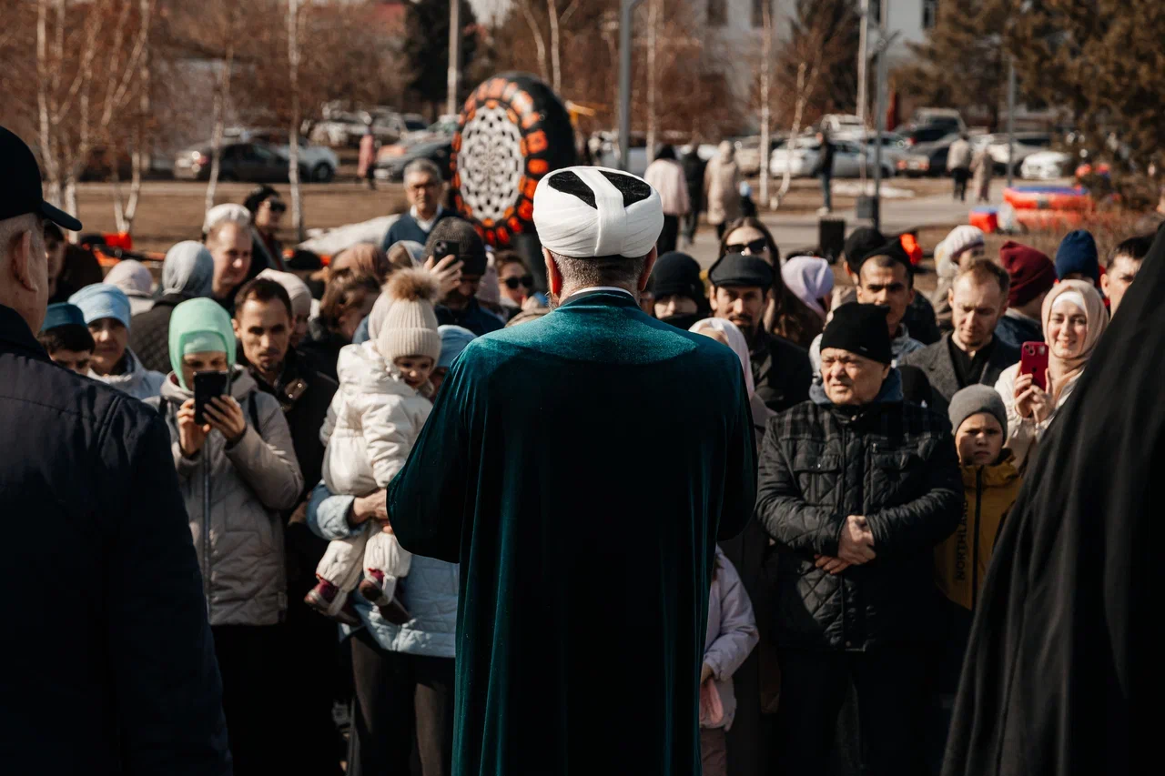 Фото: как в Челнах отмечают Ураза-байрам 