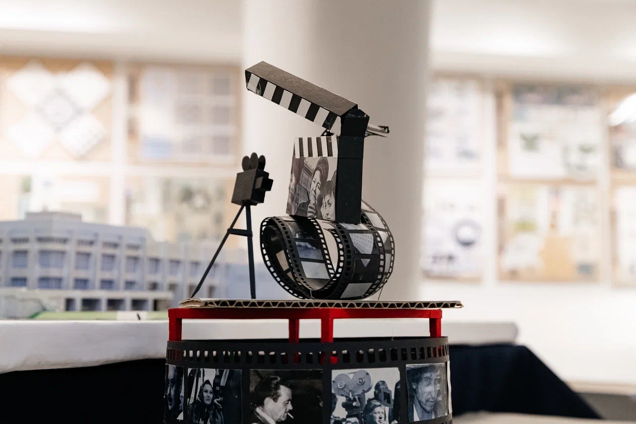 «Объект похож на музей Соломона Гуггенхейма в Нью-Йорке. Его можно построить в центре Челнов или на набережной» «Объект похож на музей Соломона Гуггенхейма в Нью-Йорке. Его можно построить в центре Челнов или на набережной»