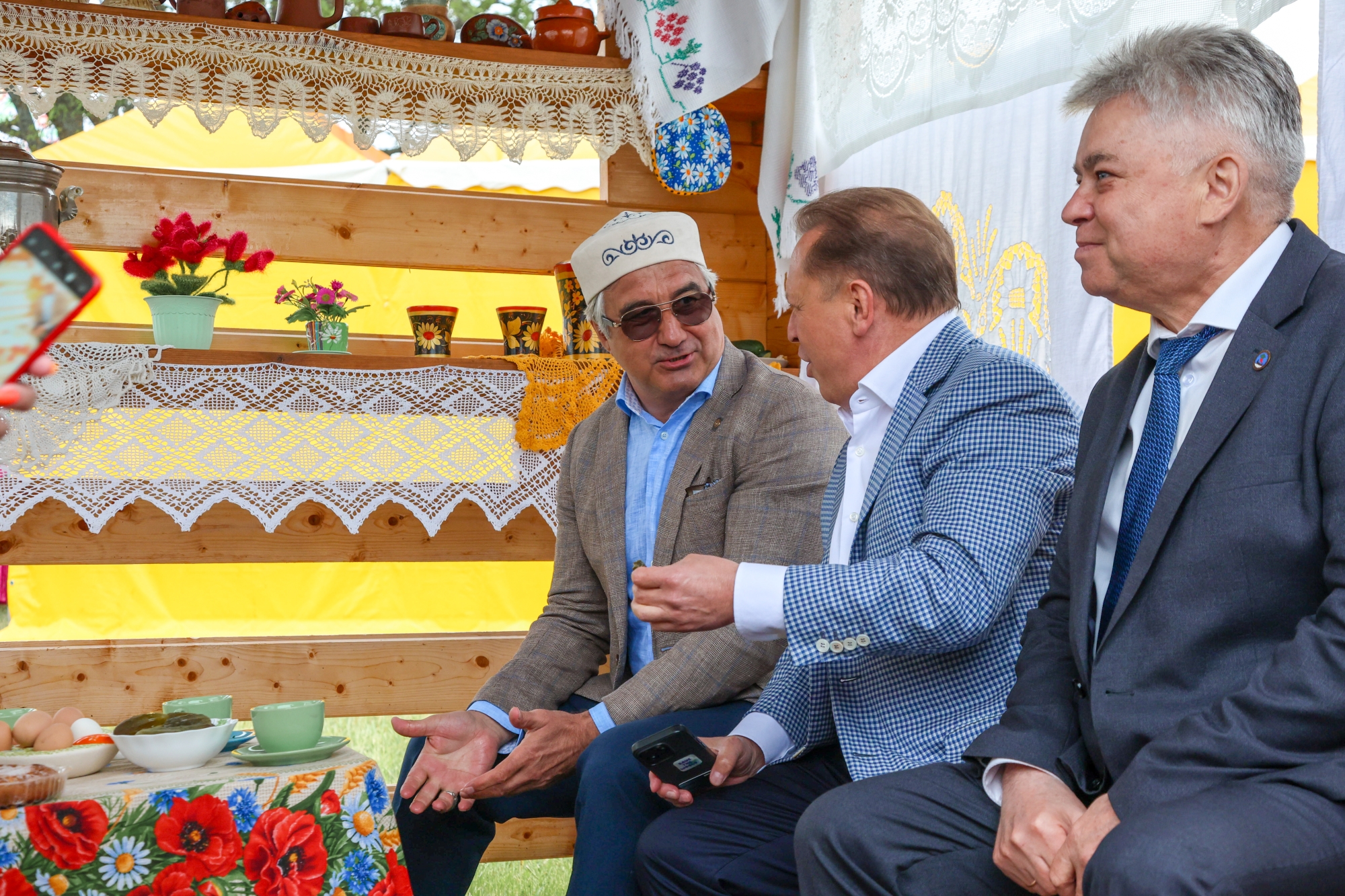 Шайхразиев, Метшин, Харисов – кто приехал на Сабантуй в Тукаевский район (фото)