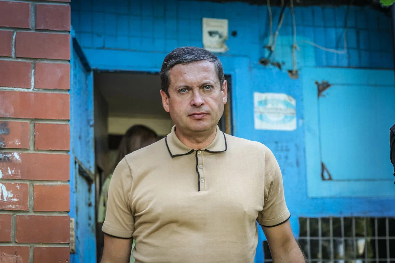 Фото: глава Центрального района устроил облаву торговцам «фанфуриками» 