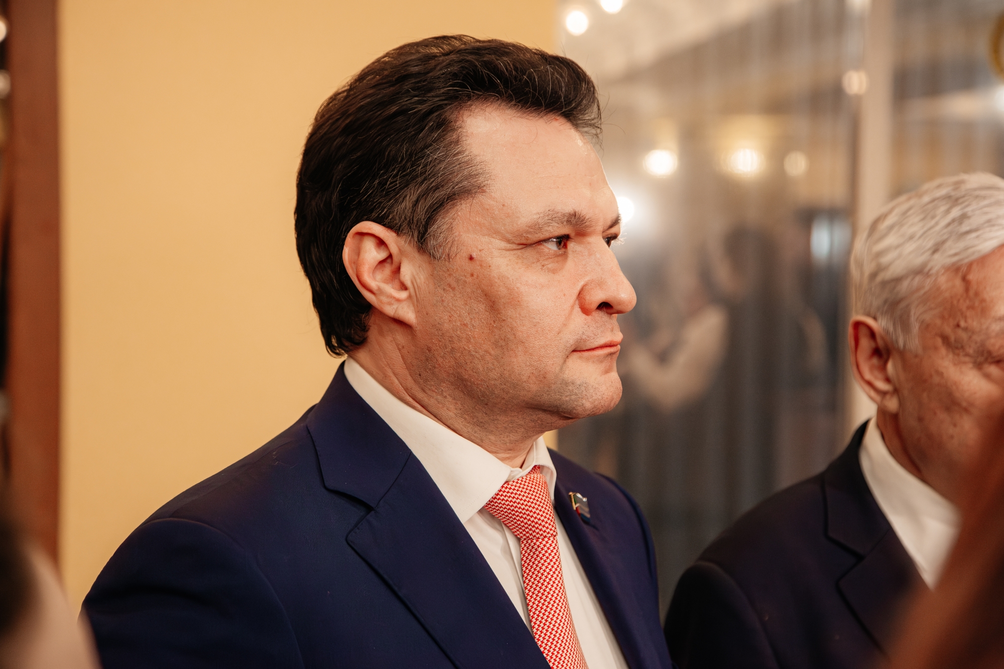 «Я прошу вас, проявите характер. Ну хоть одно какое-нибудь пожелание в адрес Госсовета! Тишь да гладь…»