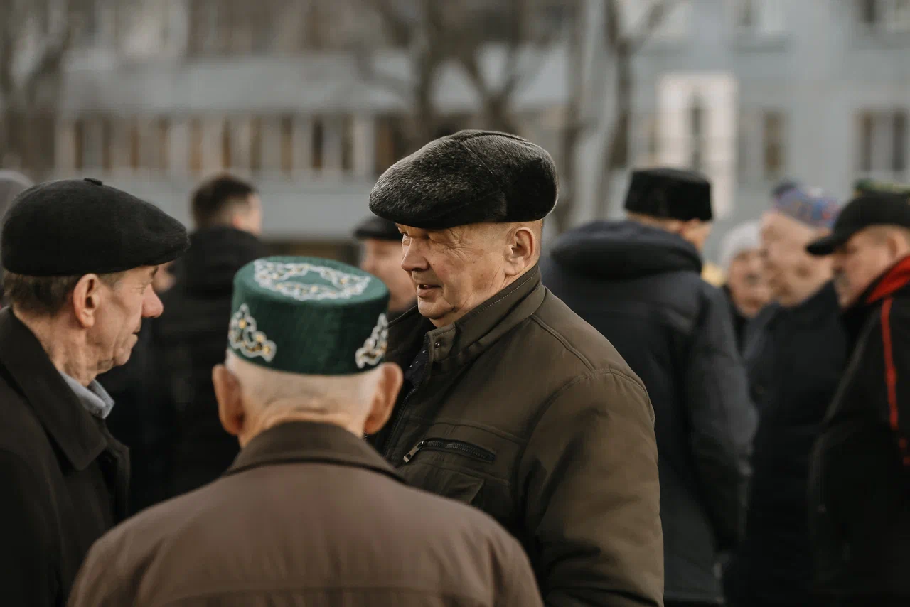 Фото: в мечетях города прошли гает-намазы в честь окончания месяца Рамадан