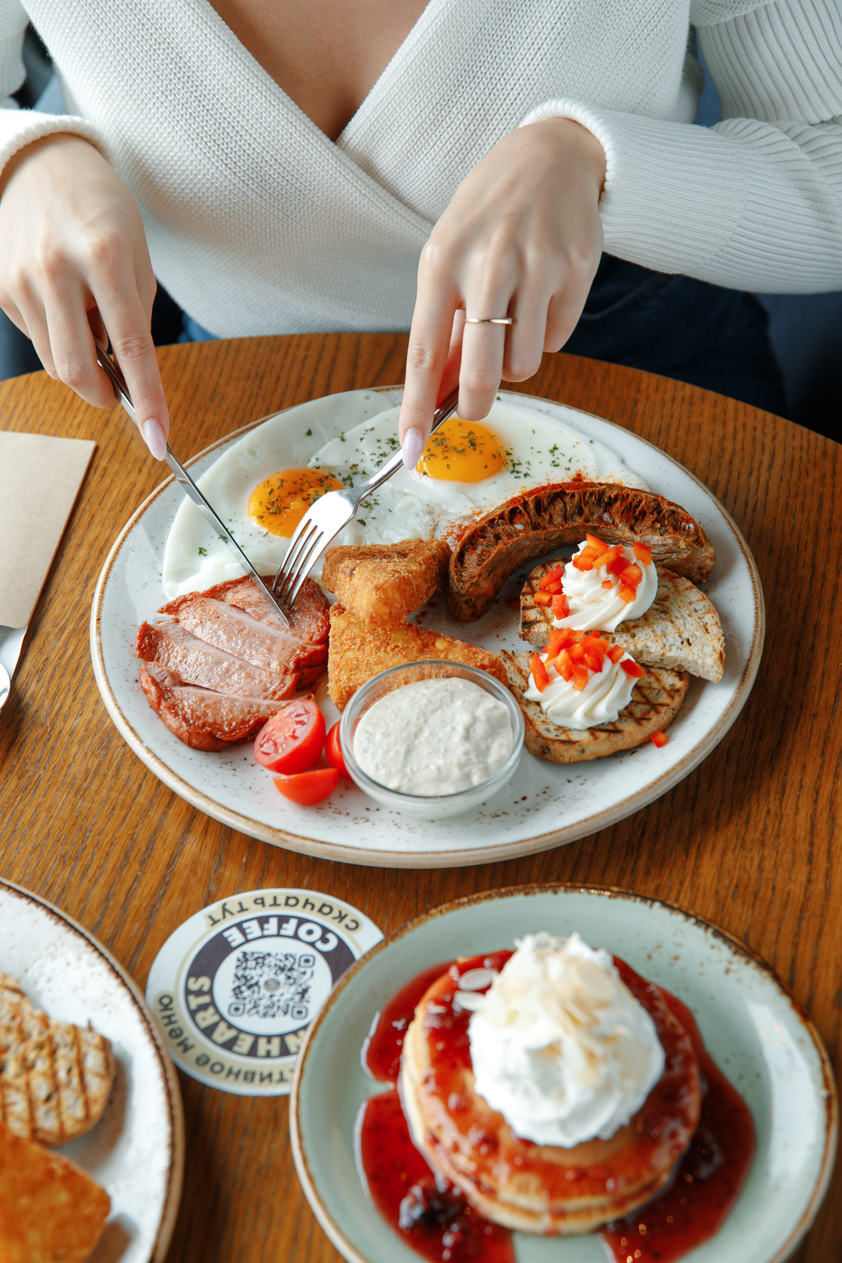 «Хотим, чтобы гости были довольны не только вкусом, но и объемом блюд. Щедрые порции - один из ключевых факторов»
