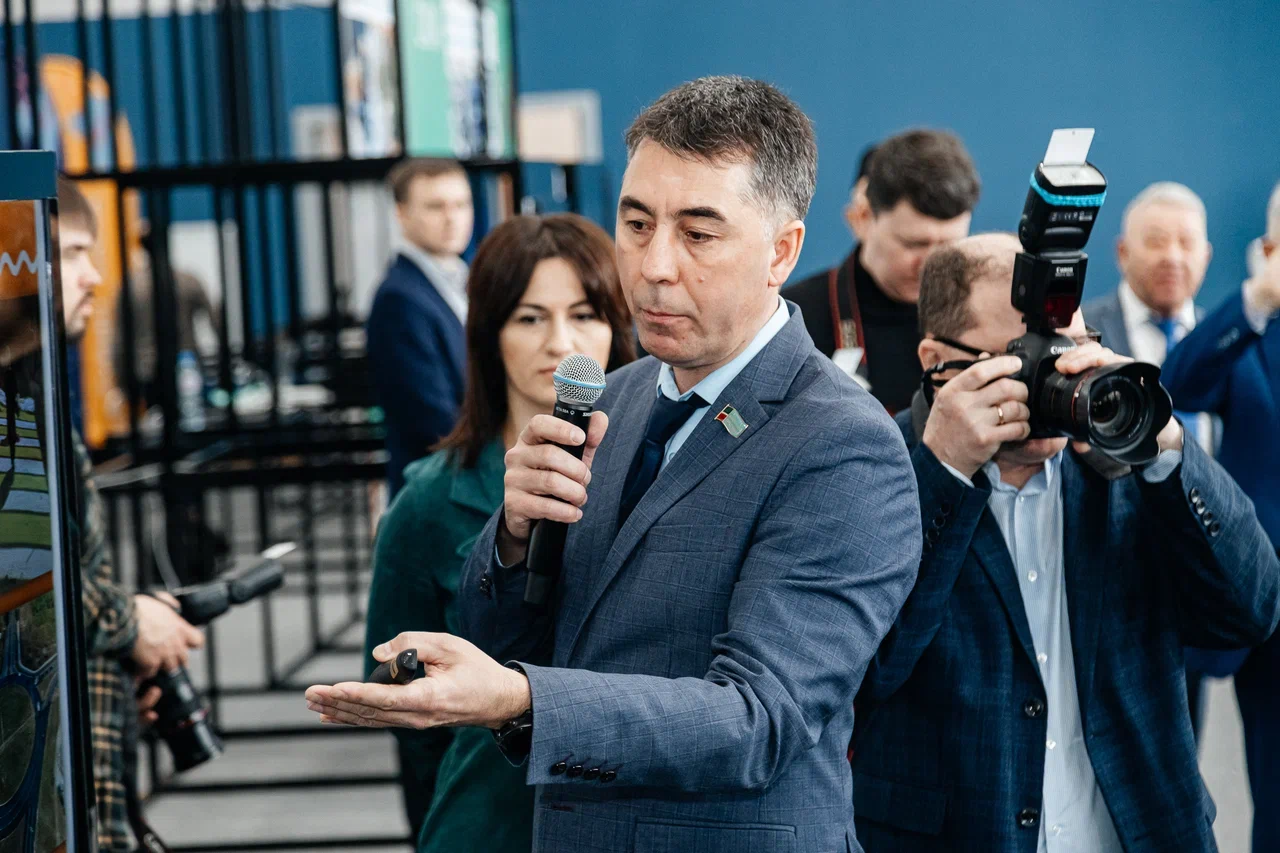 «Для себя мы ставим амбициозную задачу — стать столицей нефтехимии России»