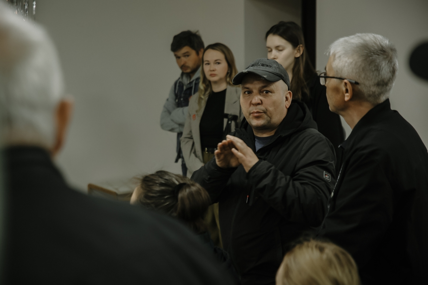«Всей деревней пойдем в суд!» - жители Гардалей бунтуют против дома мигрантов