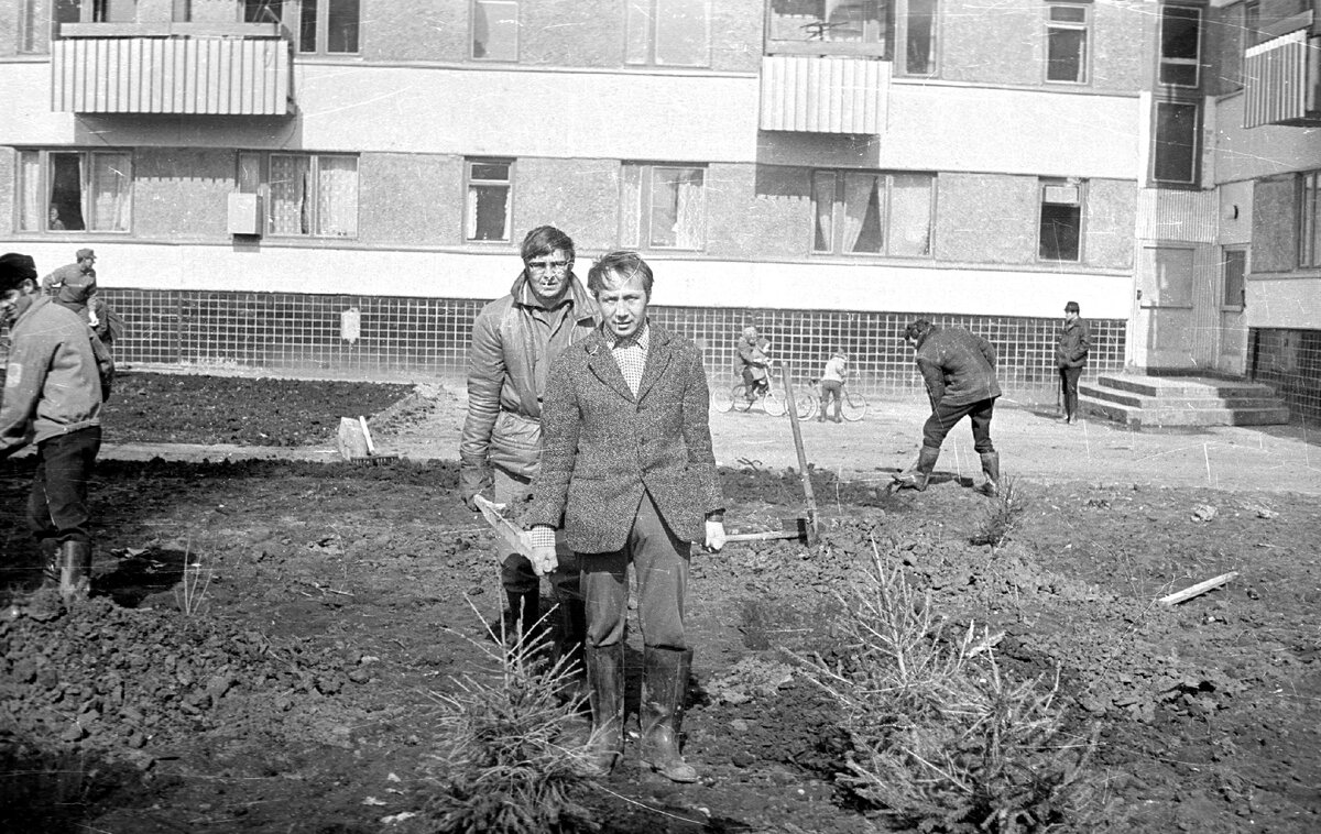Как проходил Ленинский субботник на «КАМАЗе» 50 лет назад (фото)