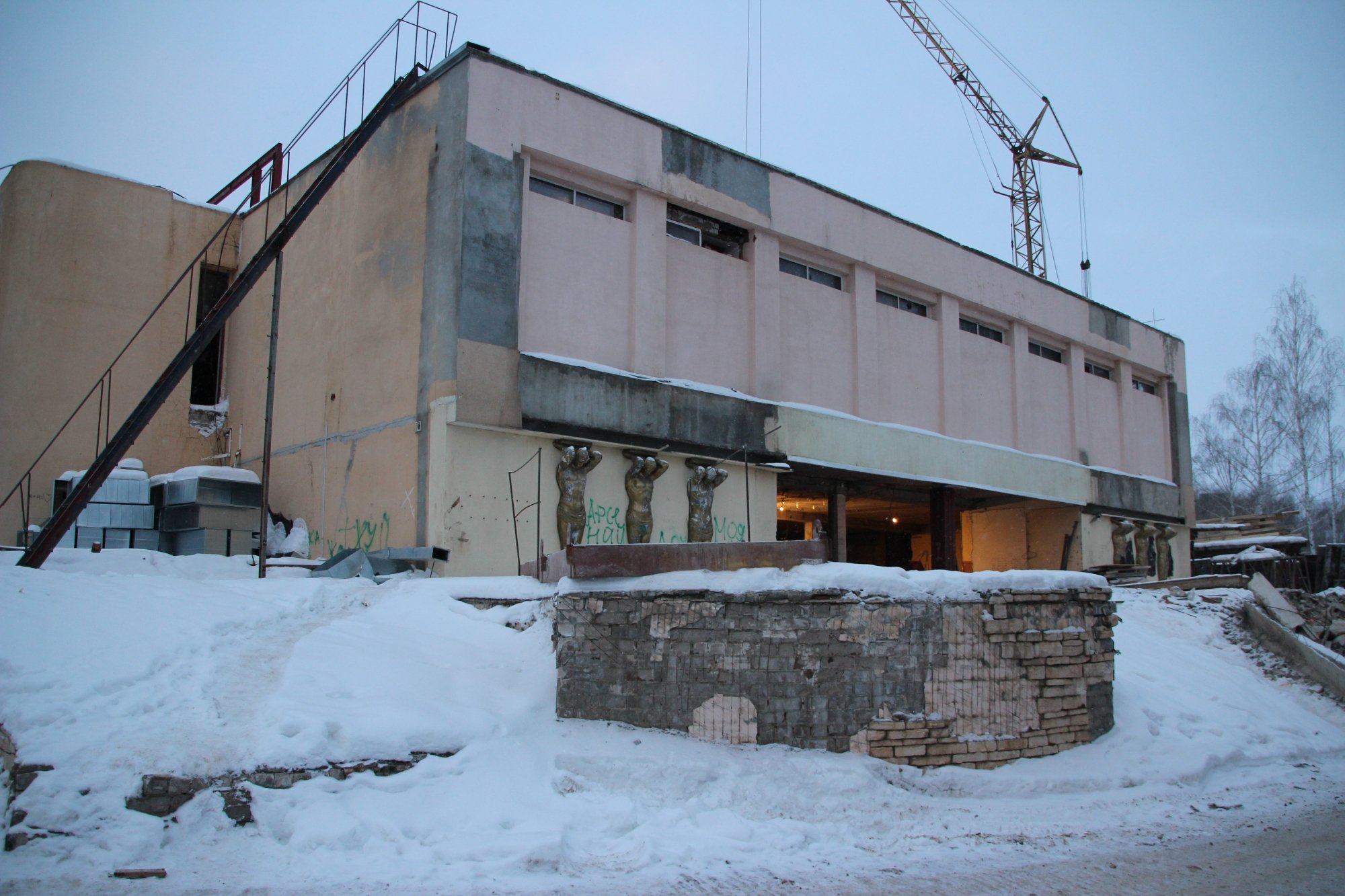 Татарский драмтеатр переедет в «Колизей» уже в сентябре. Фото