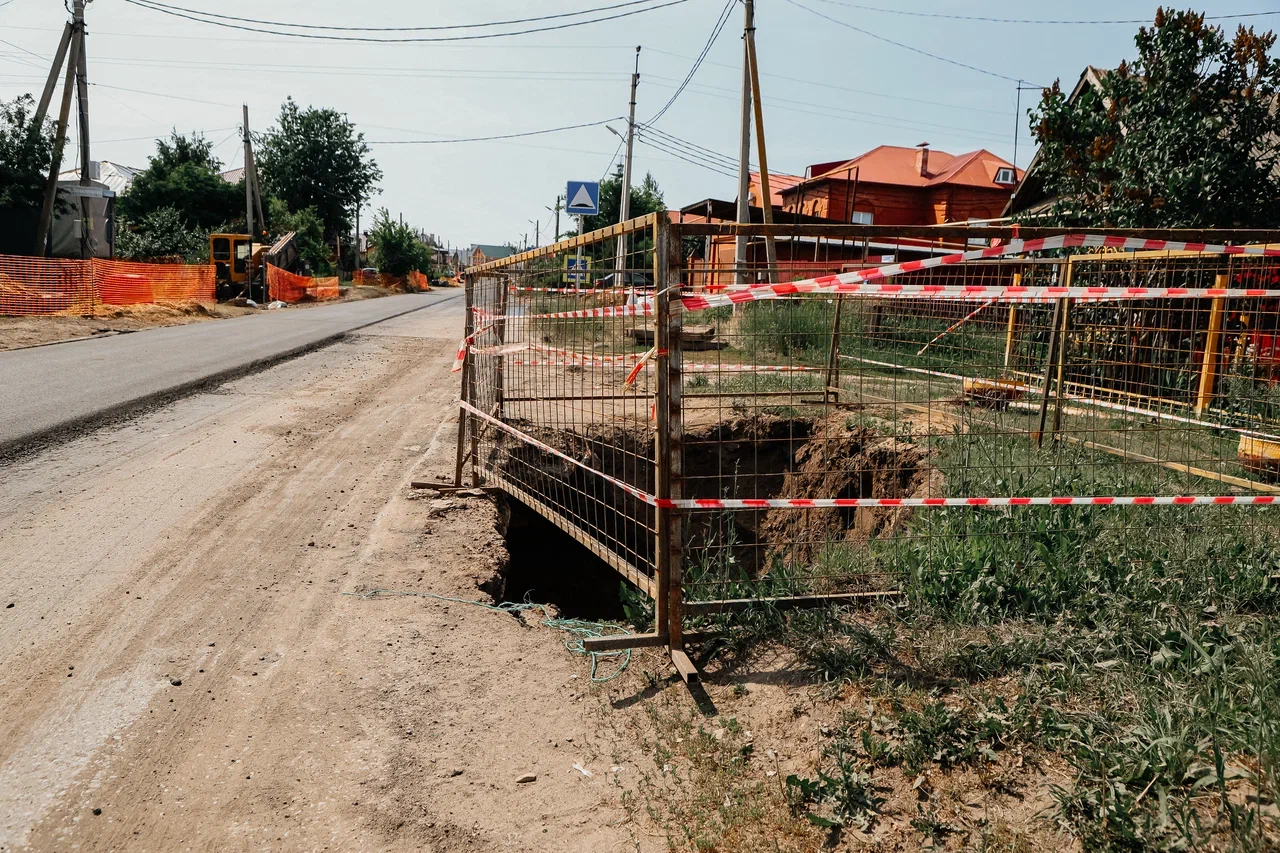 Фото: как ремонтируют центральную улицу Орловки в Челнах
