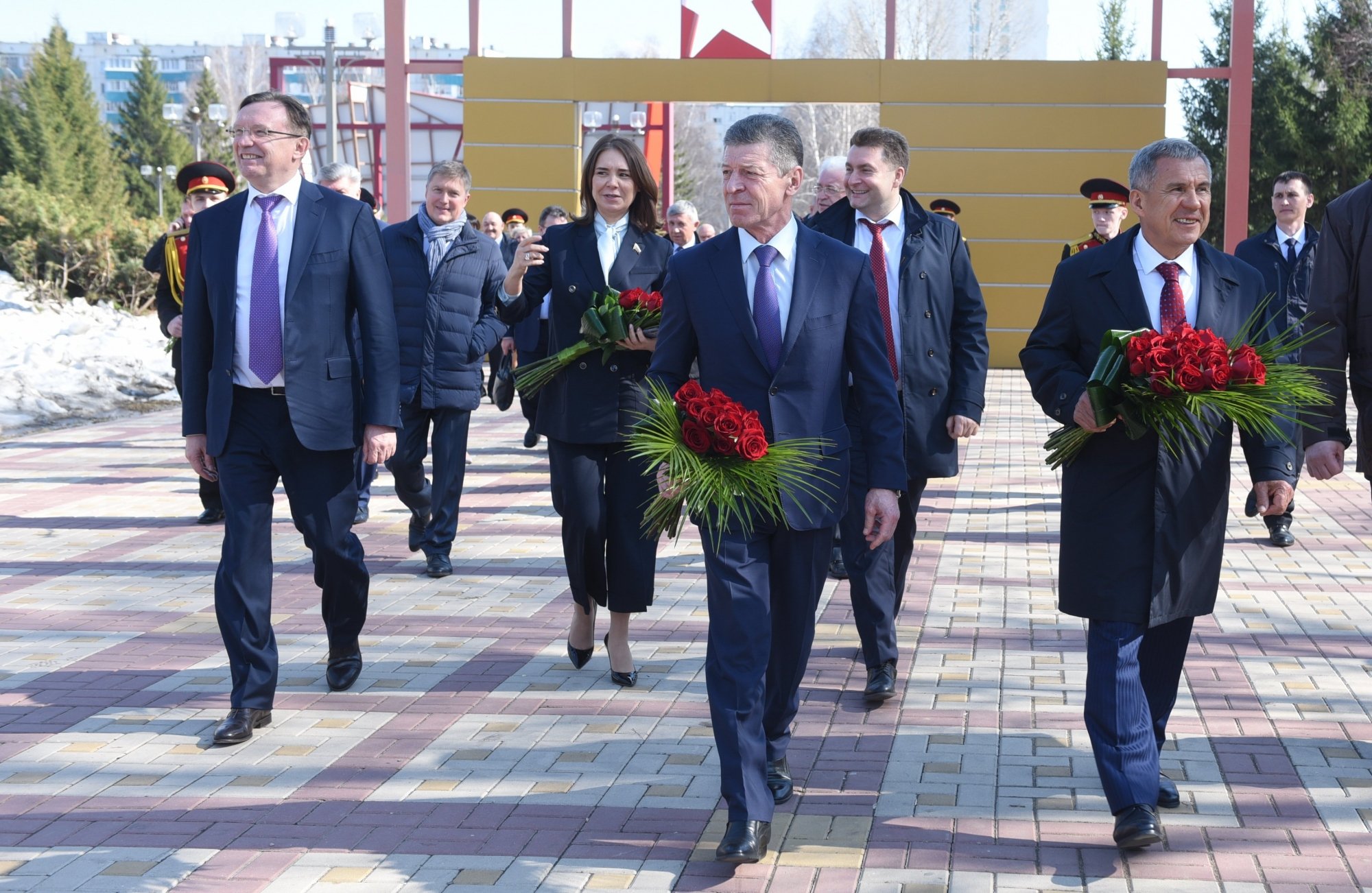 Вице-премьер России Дмитрий Козак осмотрел объекты в Челнах (фото)