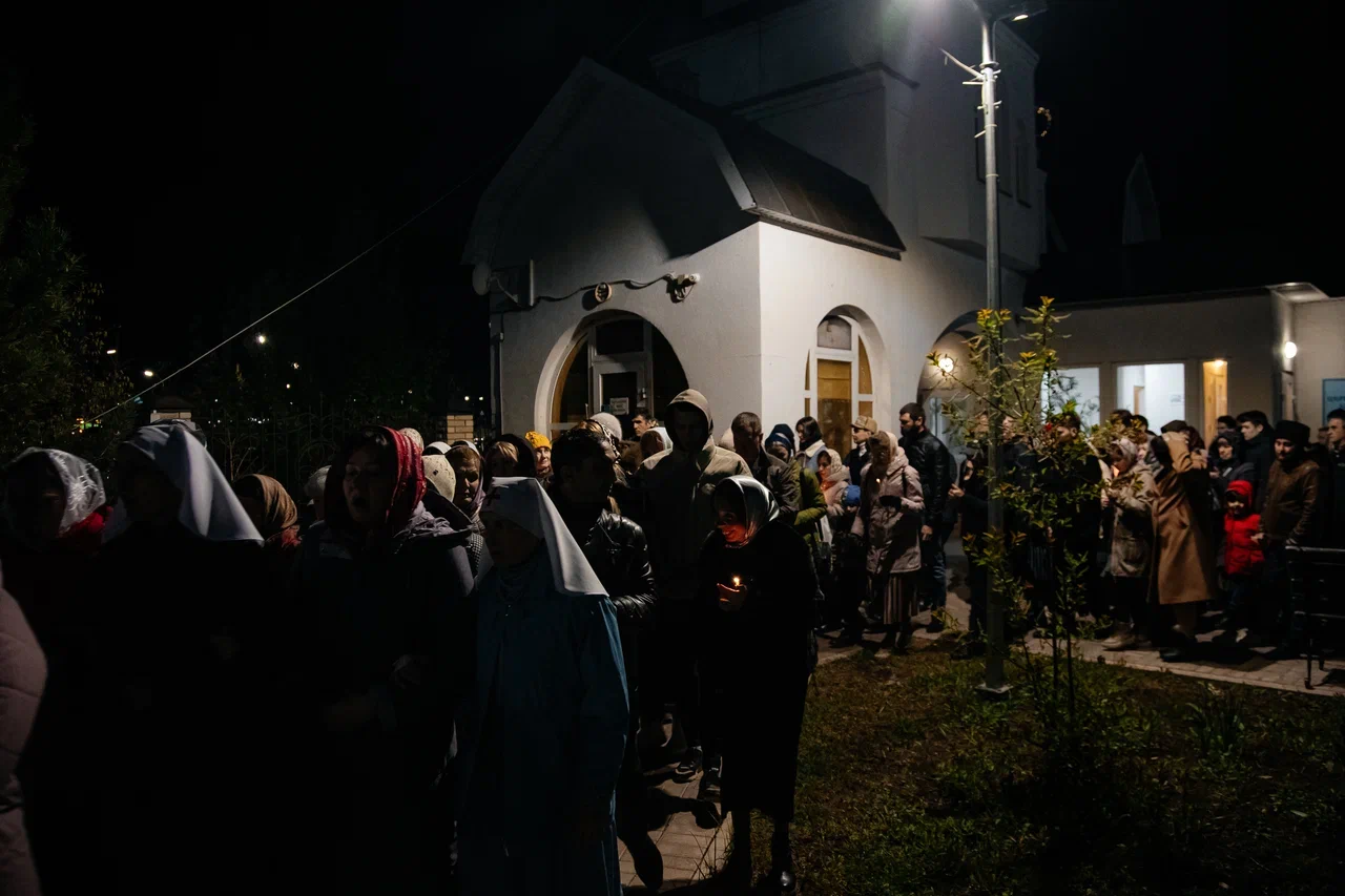 Фото: как в челнинских храмах прошли пасхальные богослужения