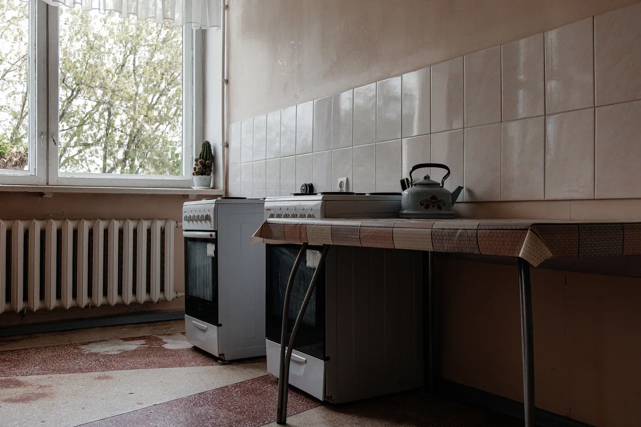 Фото: как в Челнах живут в корпоративных общежитиях советской постройки 