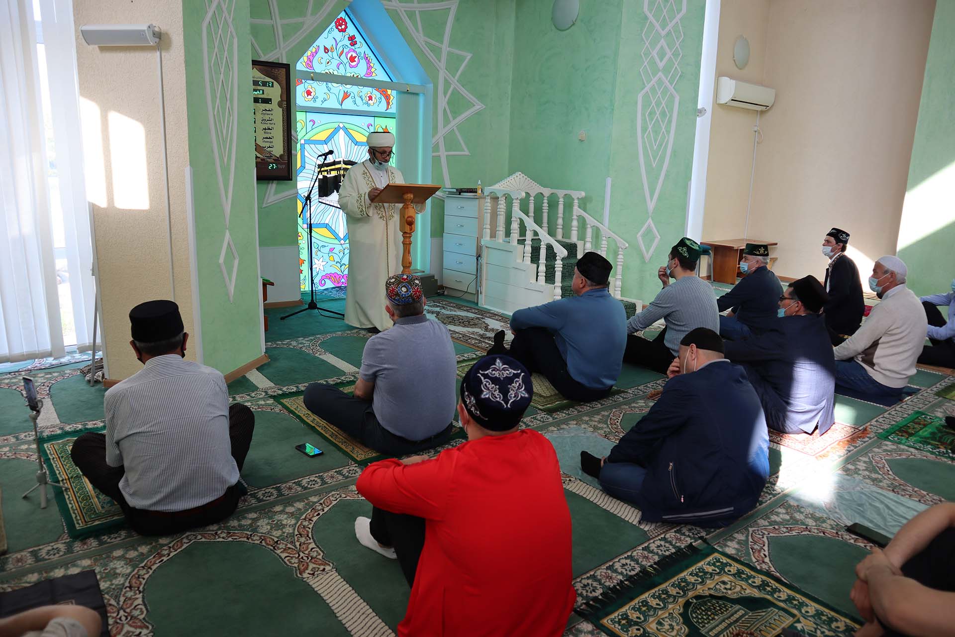 Ураза байрам в мечети