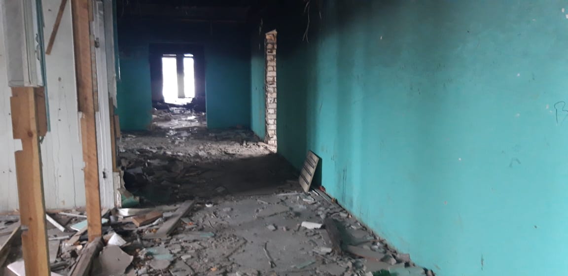 Заброшенное здание поликлиники в Круглом Поле реконструируют под хоспис 