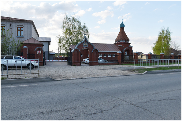 Боровецкая церковь планирует расширение парковки: мало места для скорбящих
