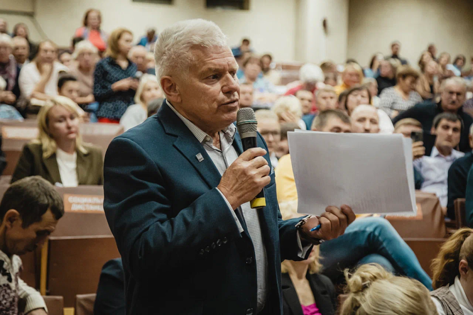 «Такого объема осадков в Челнах еще не было. Я предполагаю, что проектом ливневых сетей такая нагрузка даже не предусмотрена»