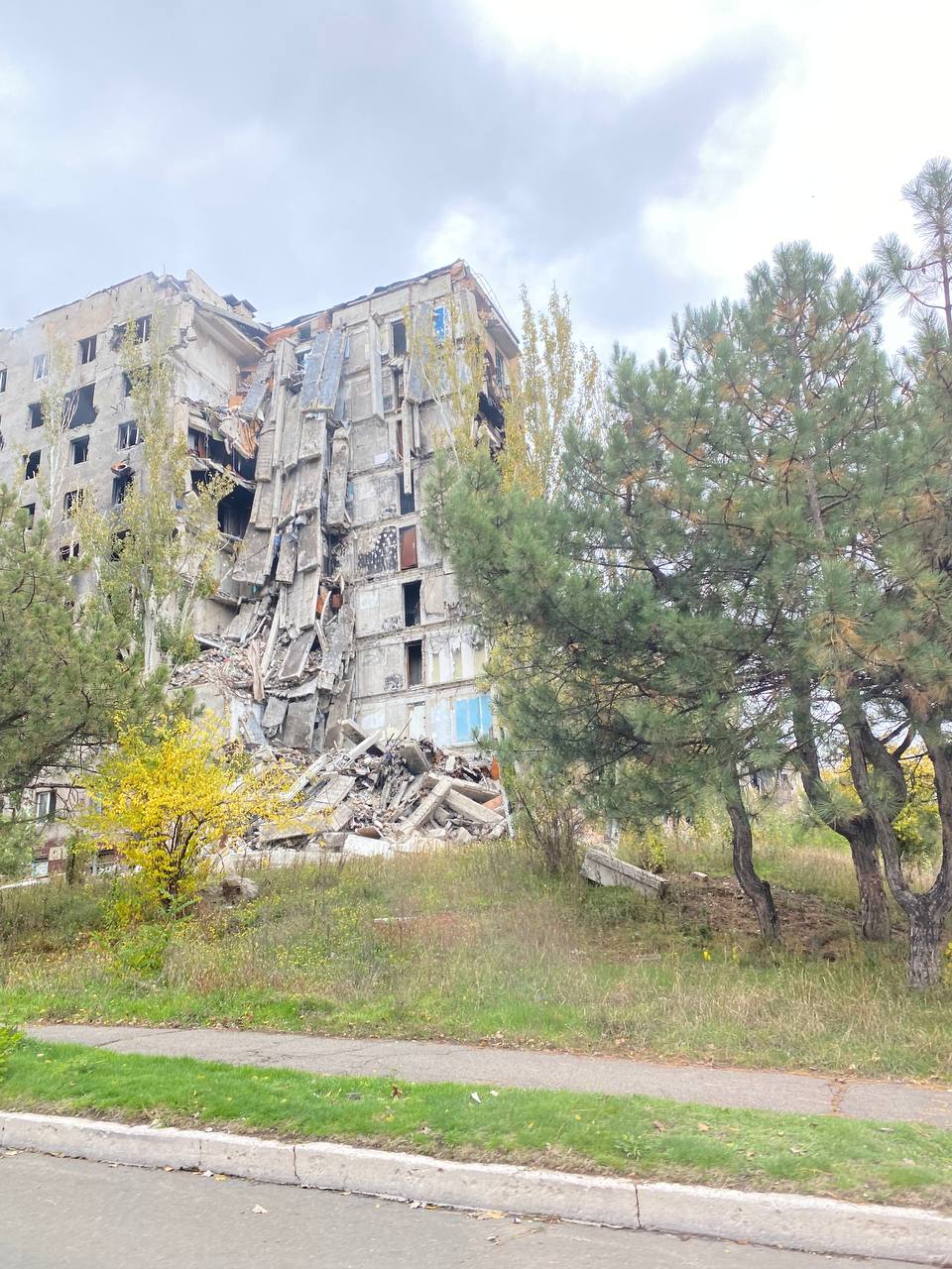 «Все разрушено»: экс-депутат из Челнов восстанавливает дома на освобожденных территориях