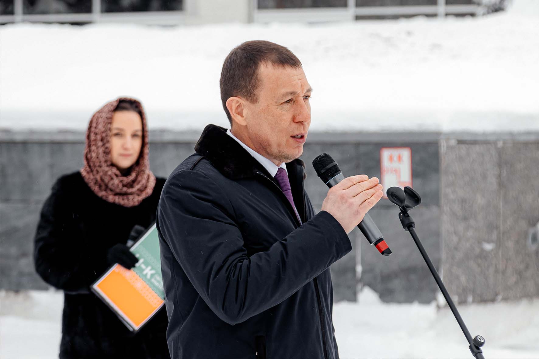 «Сейчас крайне важно сохранять спокойствие и не поддаваться панике…»