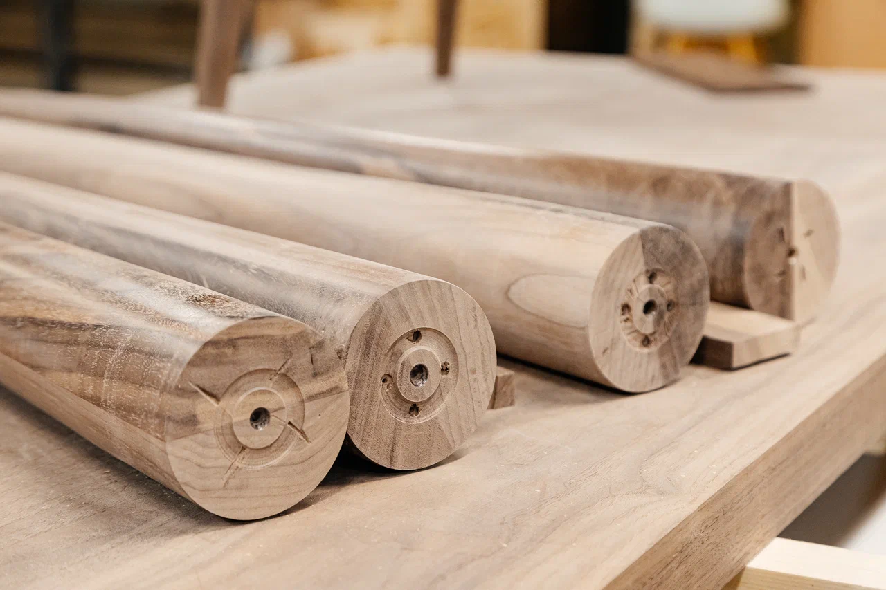 «Нас не привлекает мебель, которая в 90% присутствует на рынке. В ней нет ни жизни, ни души» «Нас не привлекает мебель, которая в 90% присутствует на рынке. В ней нет ни жизни, ни души»