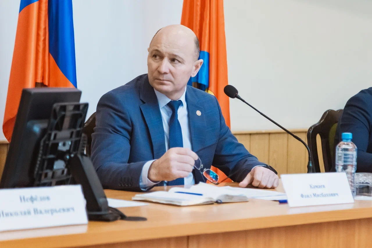 «Капельница - это не работа министерства. Наши внутренние вопросы на республиканский уровень не выноси»