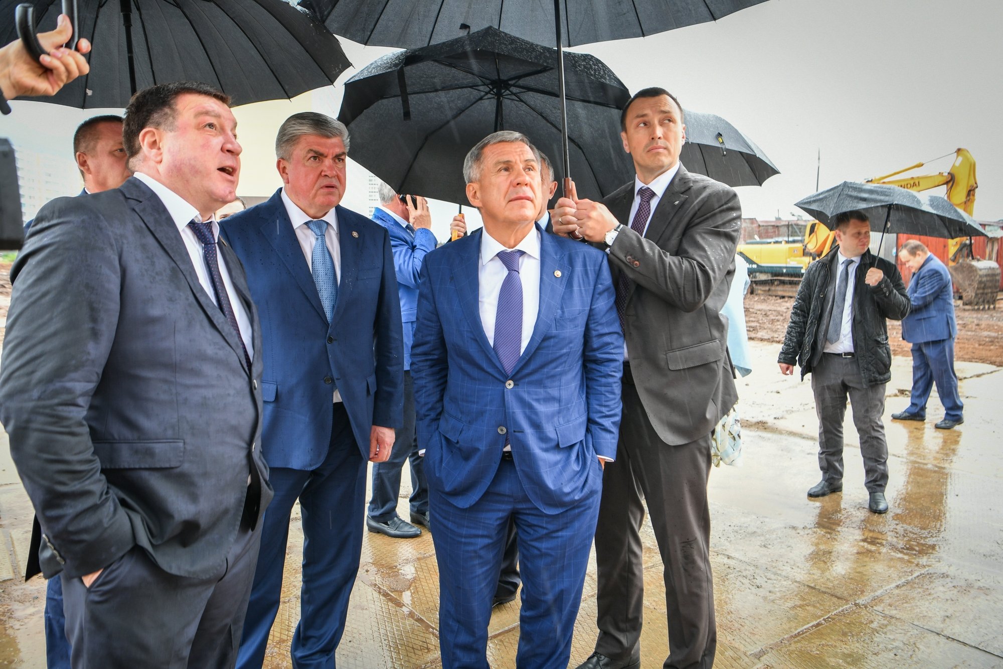 Глава республики посетил стройку Марселя Мингалимова. Фото