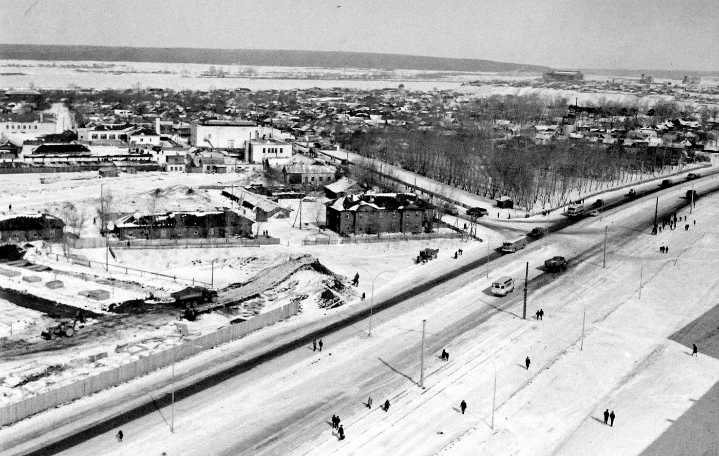 Фото: как в Челнах строили первые универсальные магазины Фото: как в Челнах строили первые универсальные магазины