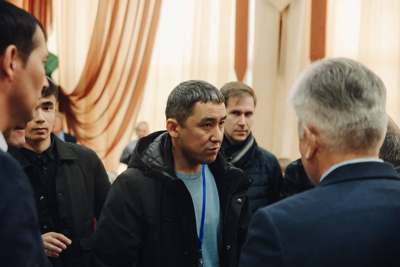 Фото: в Челны на голосование едут мигранты Узбекистана со всего Закамья