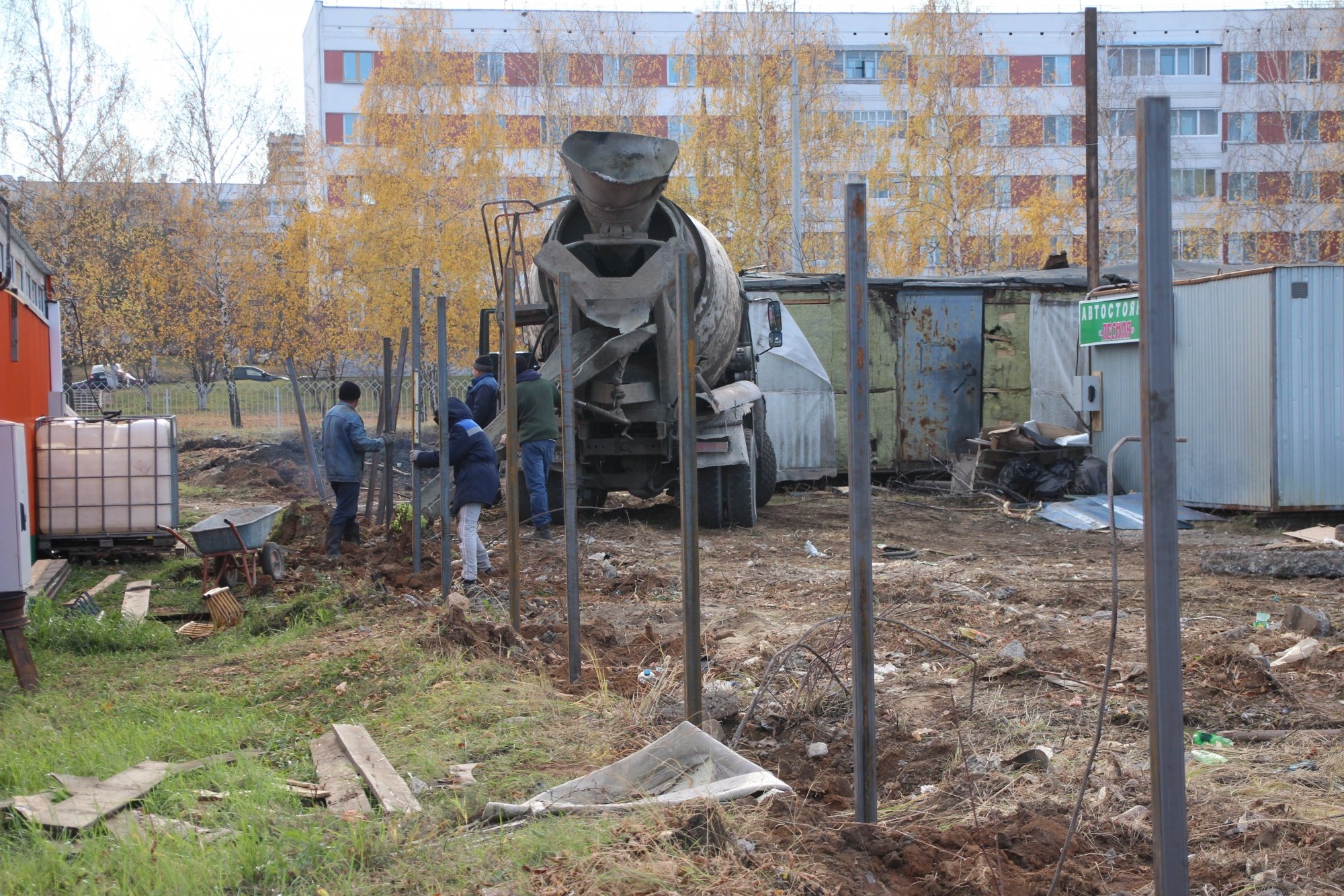 В Челнах началось строительство полилингвальной школы Шаймиева. Фото
