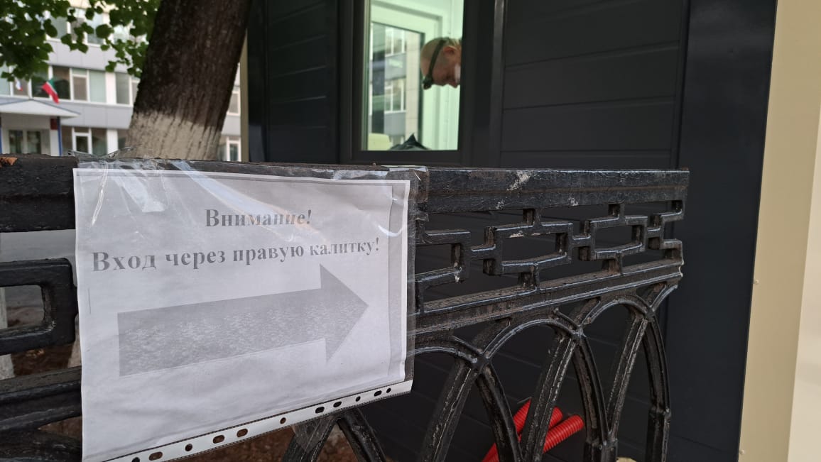 В нескольких челнинских школах готовят к открытию КПП (фото)   