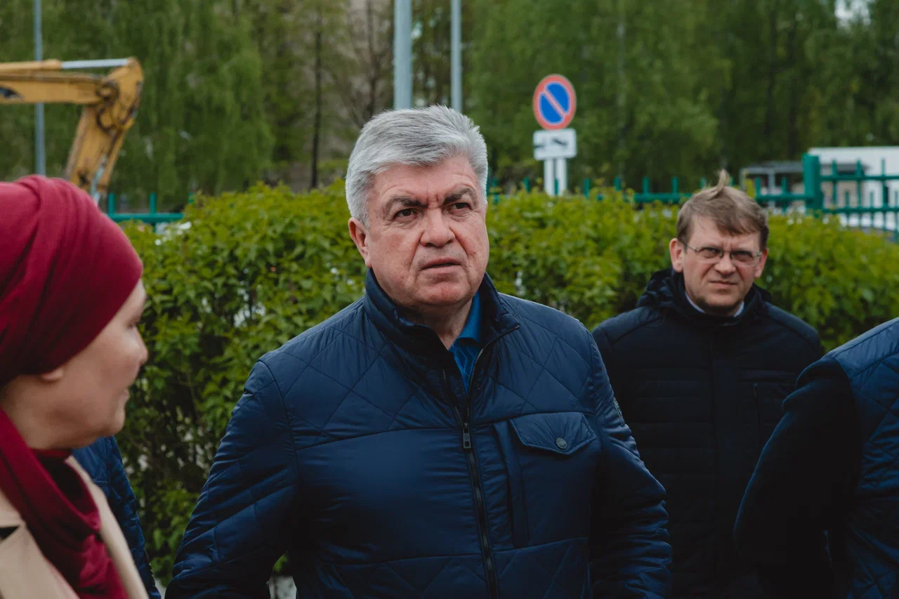 Наиль Магдеев оценил ремонт лицея-интерната имени Гали Акыша (фото)