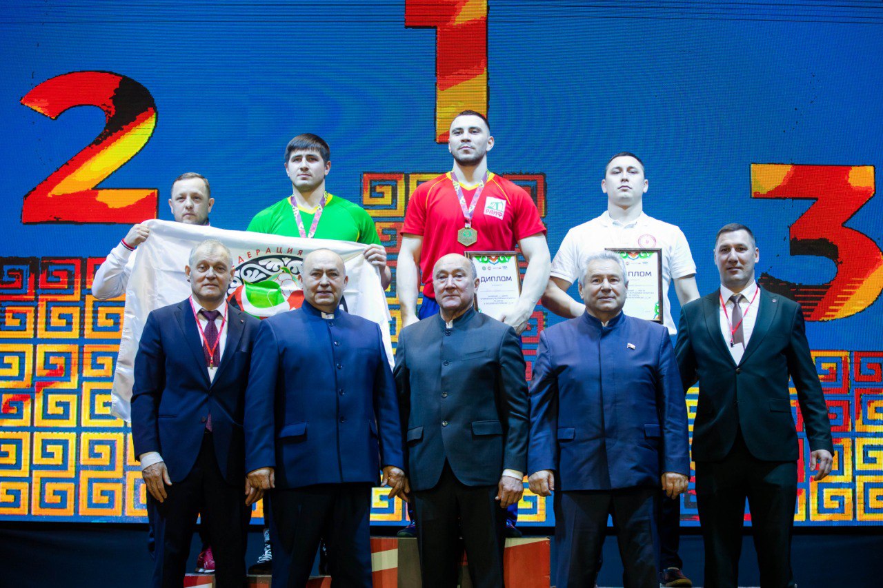 Спортсмены из Челнов начали год с блестящих побед на соревнованиях по борьбе корэш