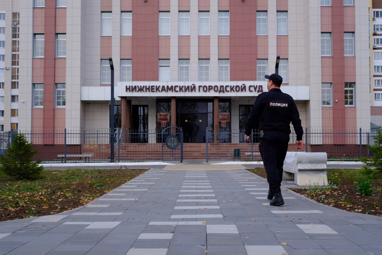«Я даже не могу объяснить, как это все вышло. Я получил перевод от женщины…»