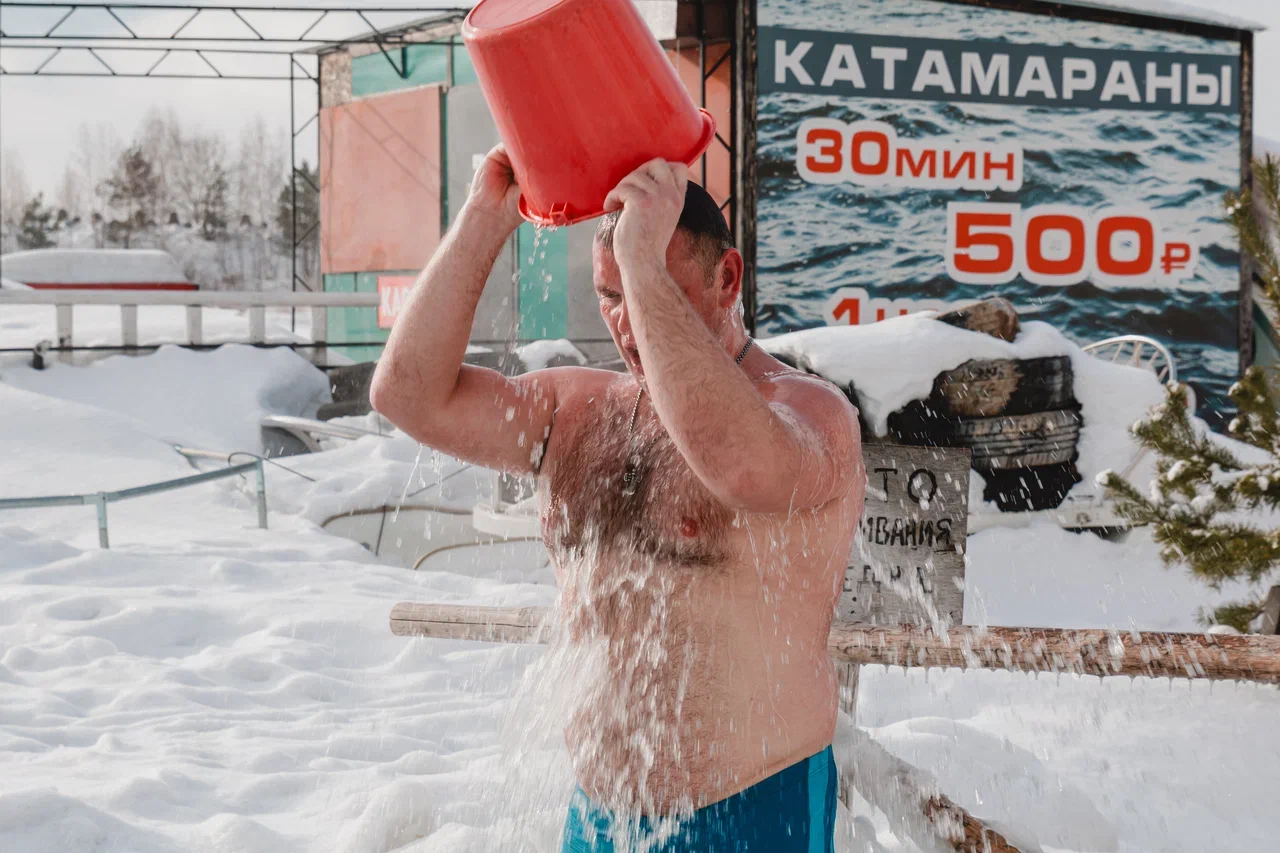 Как в Челнах моржи устроили гонку с препятствиями – фото