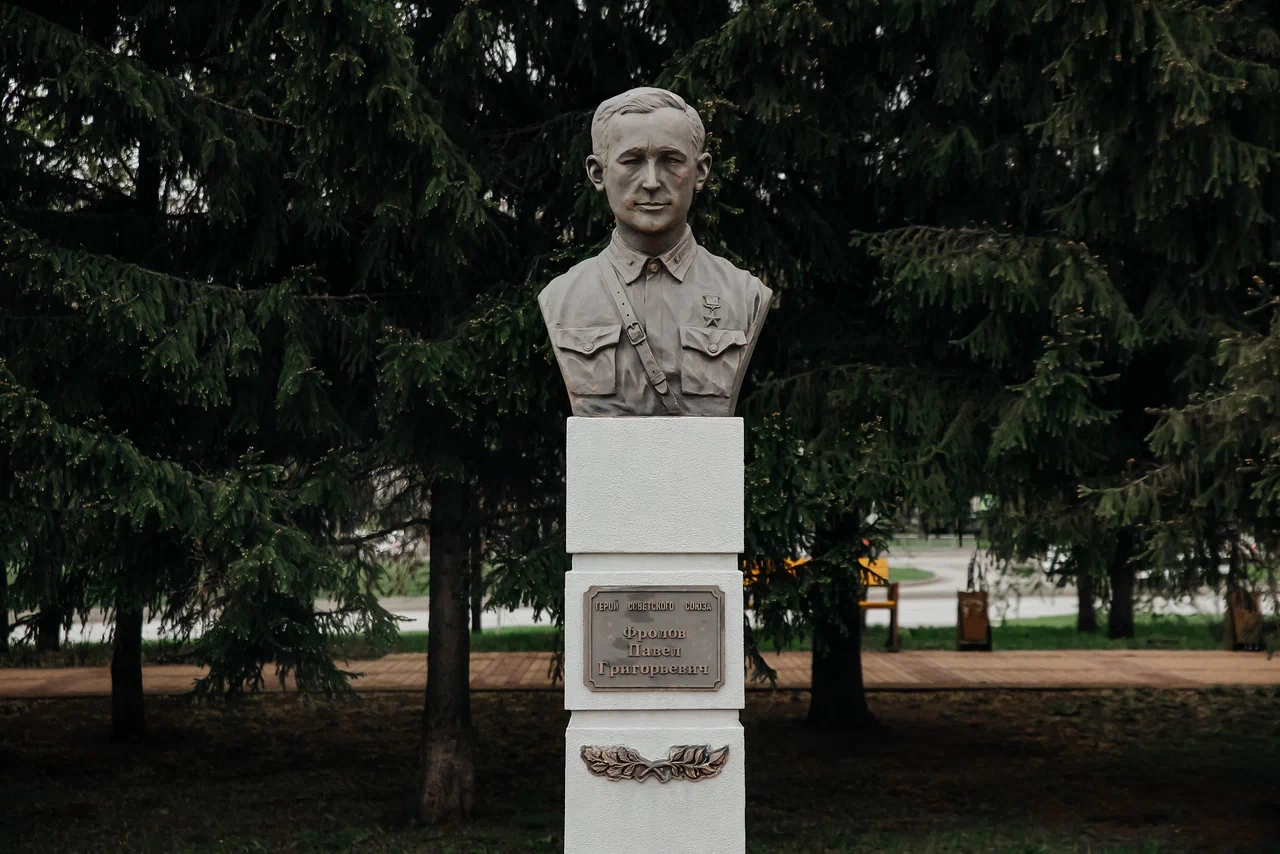 «Героями не рождаются, героями становятся. И герои живут с нами»