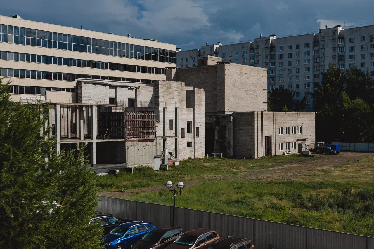 Фото: что стало с долгостроем владельцев торгового центра «Палитра»