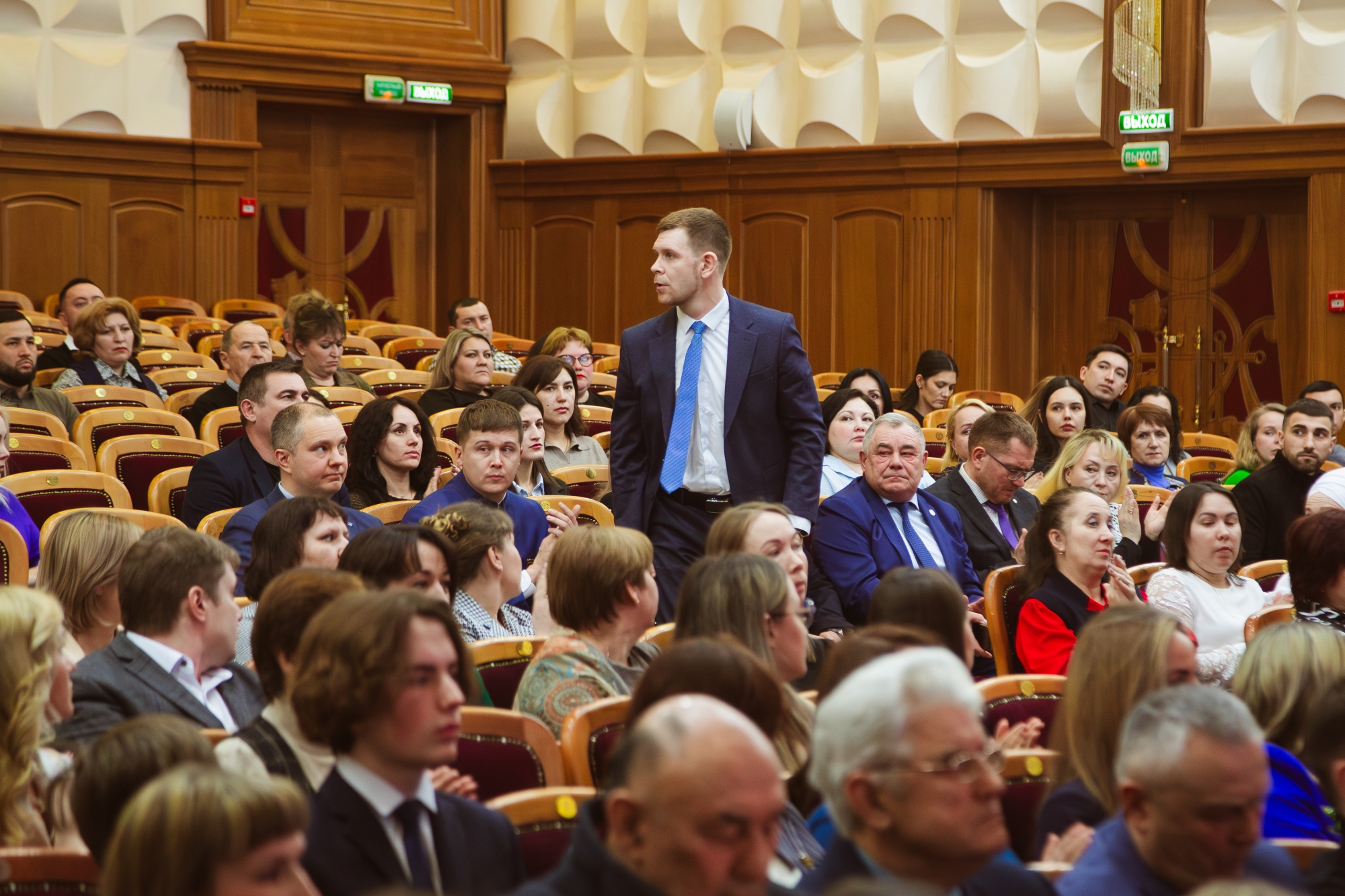 «Я прошу вас, проявите характер. Ну хоть одно какое-нибудь пожелание в адрес Госсовета! Тишь да гладь…»