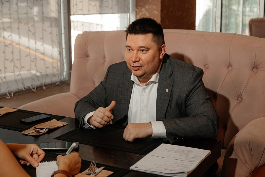 «После гибели сына предприятие взяло на себя все расходы – похороны, памятник»
