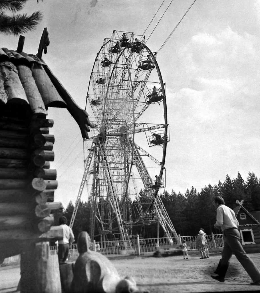 Как менялись с годами парки и бульвары Челнов (фото) 