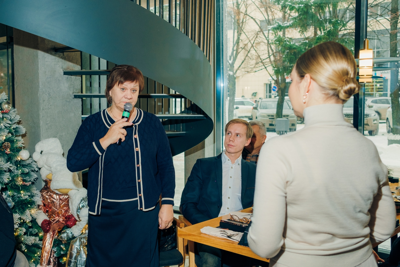 Предновогодний бизнес-завтрак от Дариной: именитые гости, итоги года и подарки